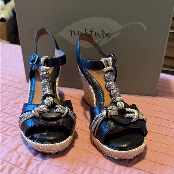 Nurture Women’s Wedges - Picture 1 of 16